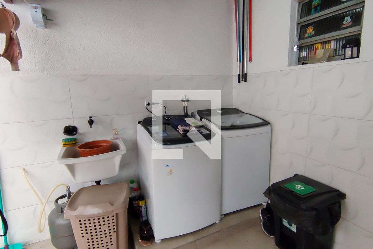 Casa, 4 quartos, 250 m² - Foto 67
