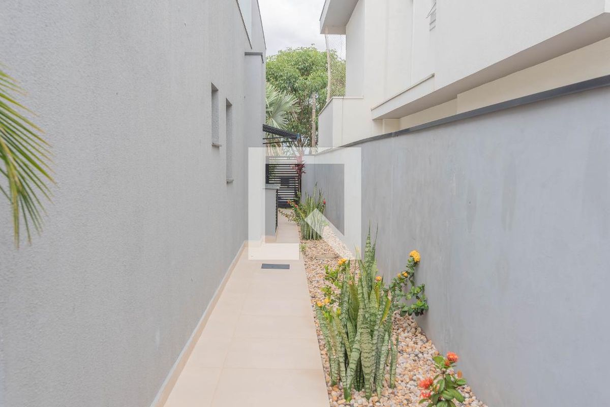 Casa à Venda - Swiss Park, 3 Quartos,  170 m2 em , Campinas - sp | SoloBR