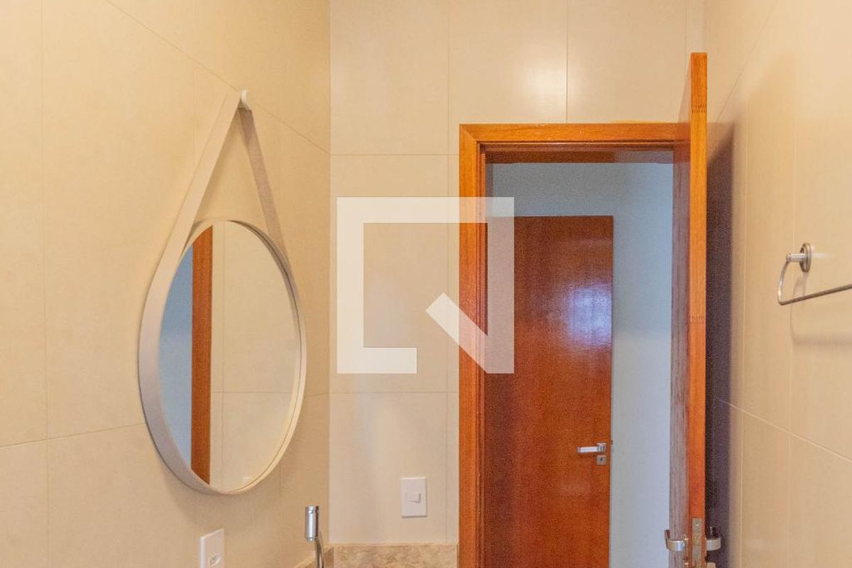 Casa à Venda - Swiss Park, 3 Quartos,  170 m2 em , Campinas - sp | SoloBR