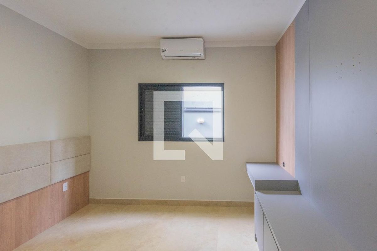 Casa à Venda - Swiss Park, 3 Quartos,  170 m2 em , Campinas - sp | SoloBR