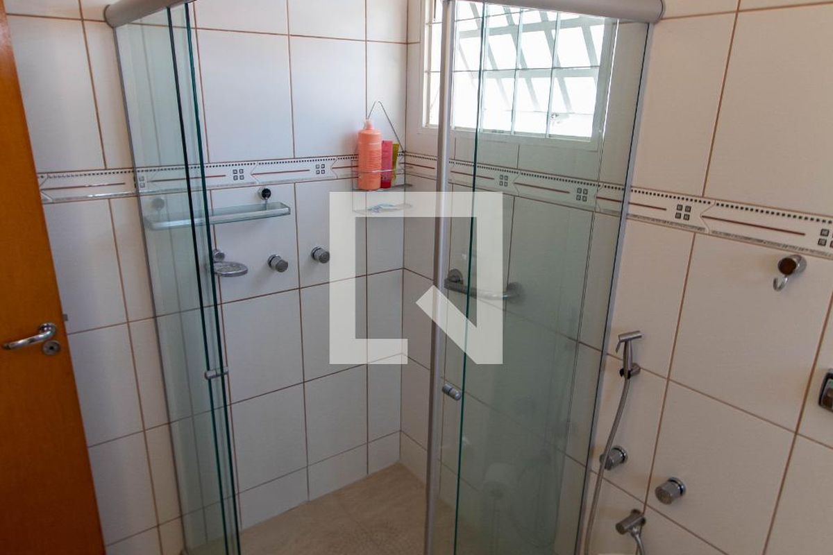 Casa à Venda - Mansões Santo Antônio, 4 Quartos,  275 m2 em , Campinas - sp | SoloBR