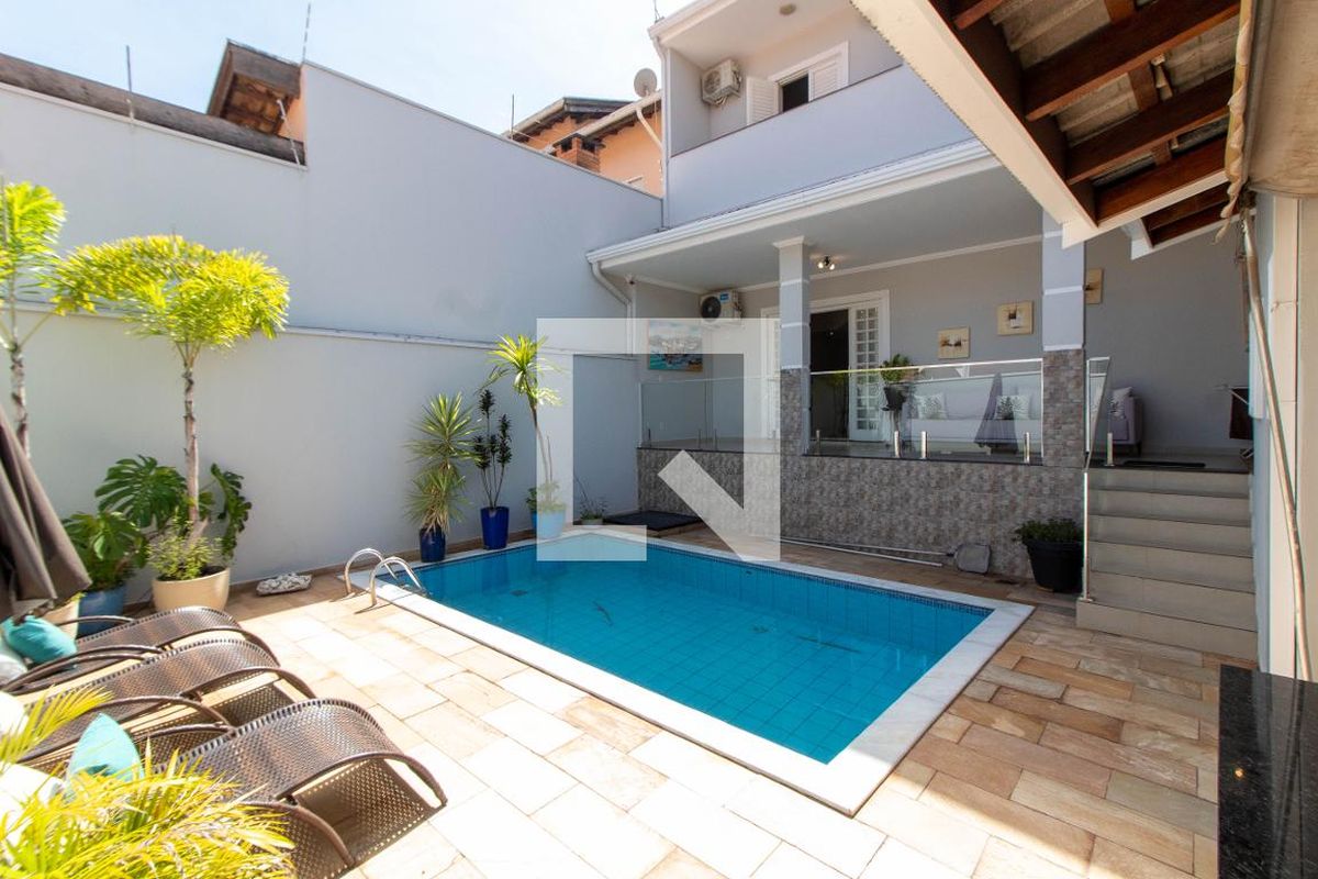 Casa à Venda - Mansões Santo Antônio, 4 Quartos,  275 m2 em , Campinas - sp | SoloBR