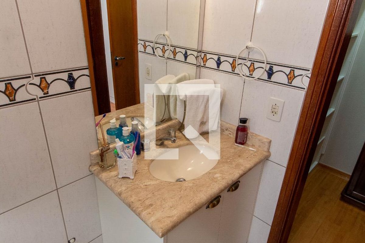 Casa à Venda - Mansões Santo Antônio, 4 Quartos,  275 m2 em , Campinas - sp | SoloBR