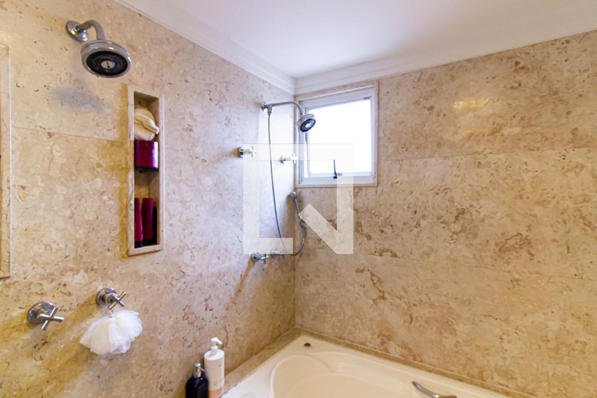 Apartamento, 3 quartos, 171 m² - Foto 84