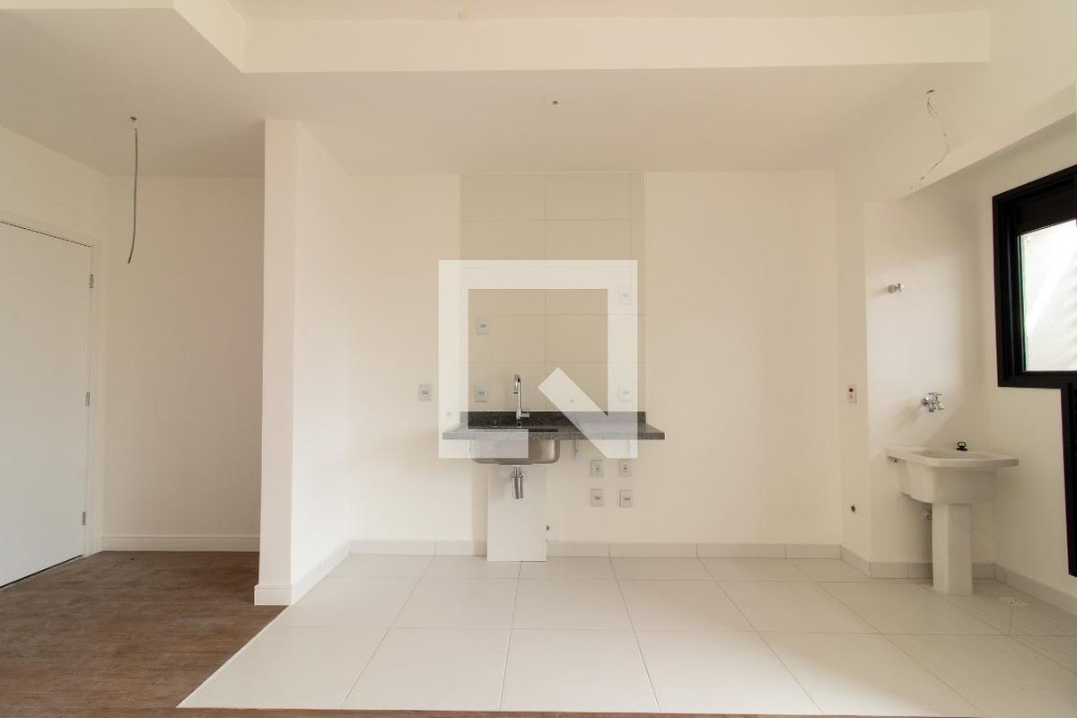 Apartamento à Venda - Taquaral, 1 Quarto,  45 m2 em , Campinas - sp | SoloBR