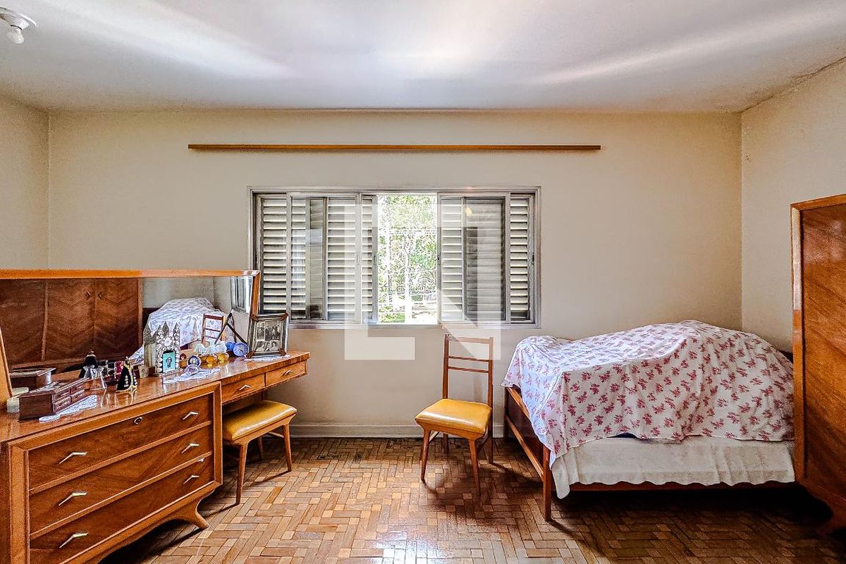 Casa, 3 quartos, 254 m² - Foto 21