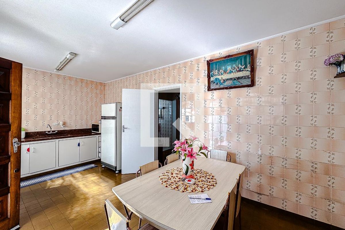 Casa, 3 quartos, 254 m² - Foto 74