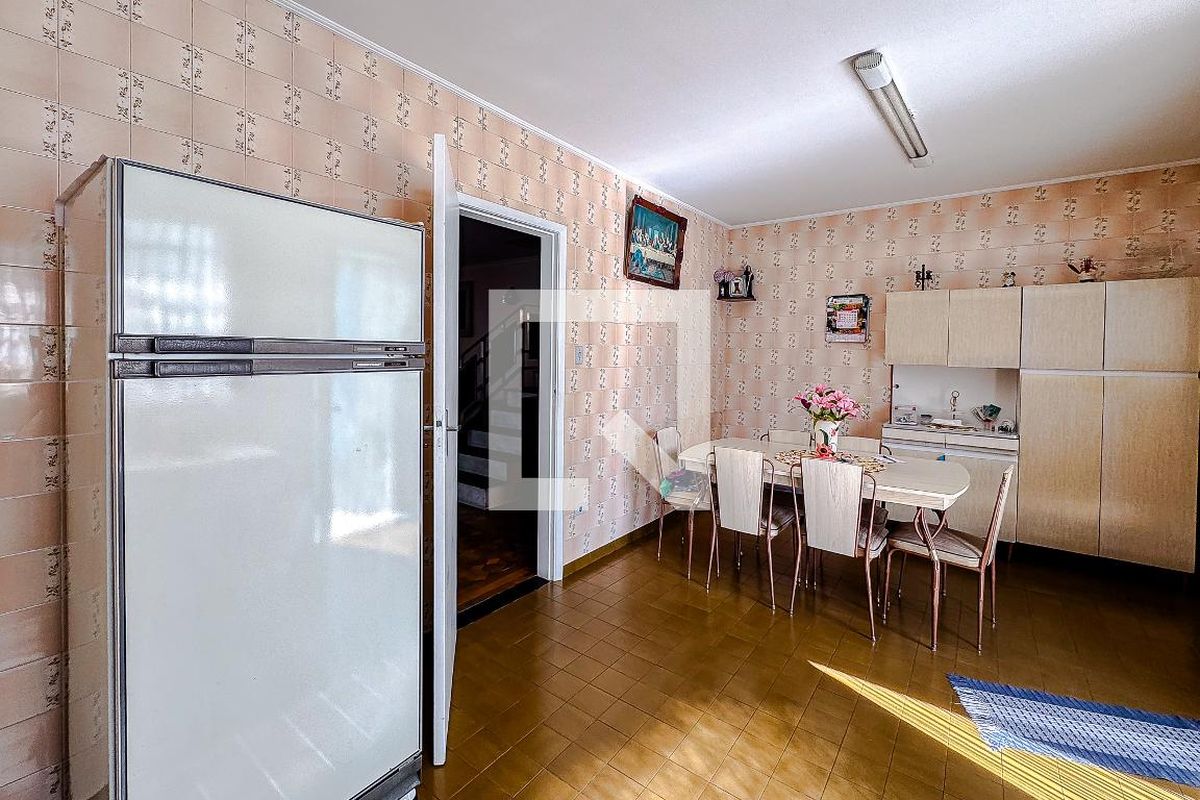 Casa, 3 quartos, 254 m² - Foto 81