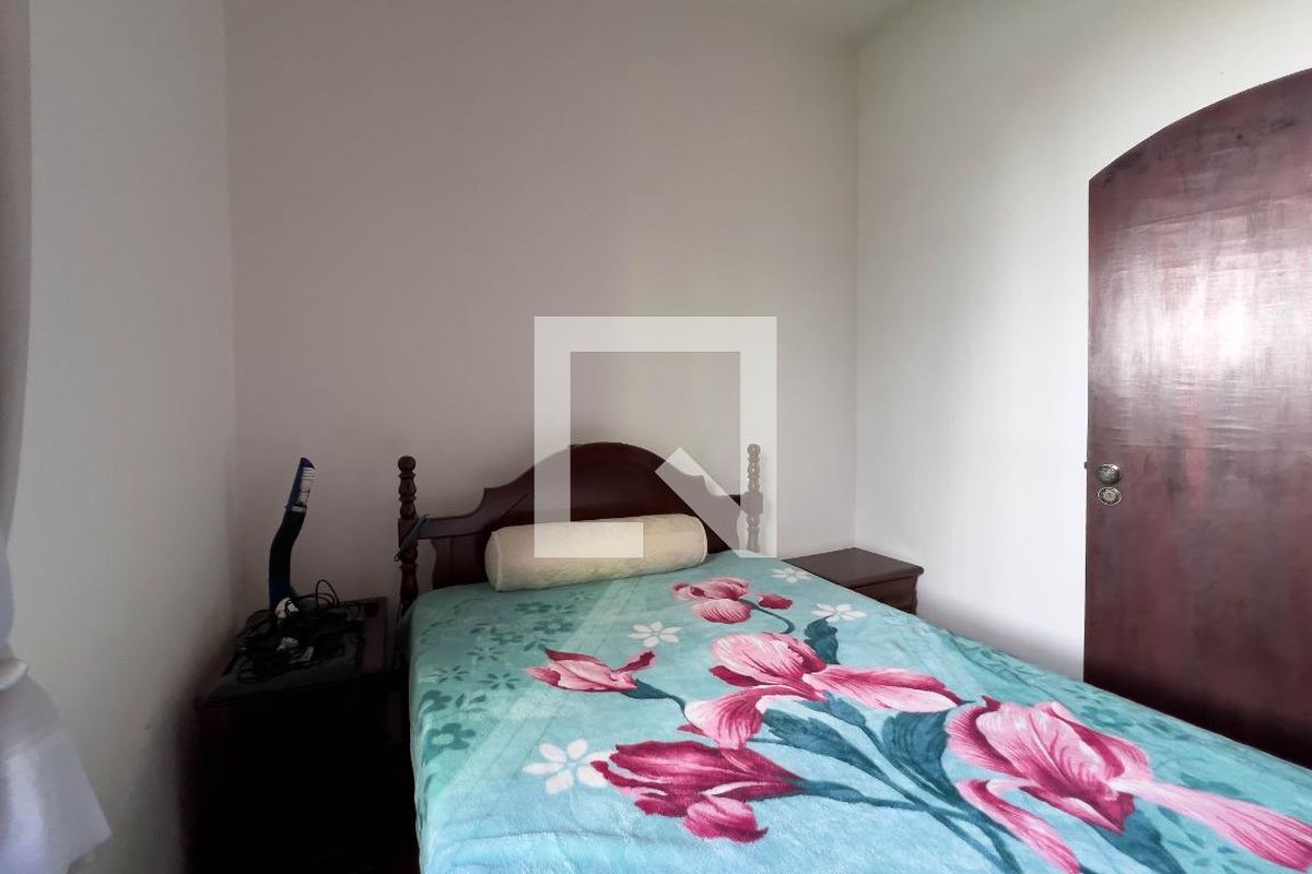Casa, 4 quartos, 236 m² - Foto 11