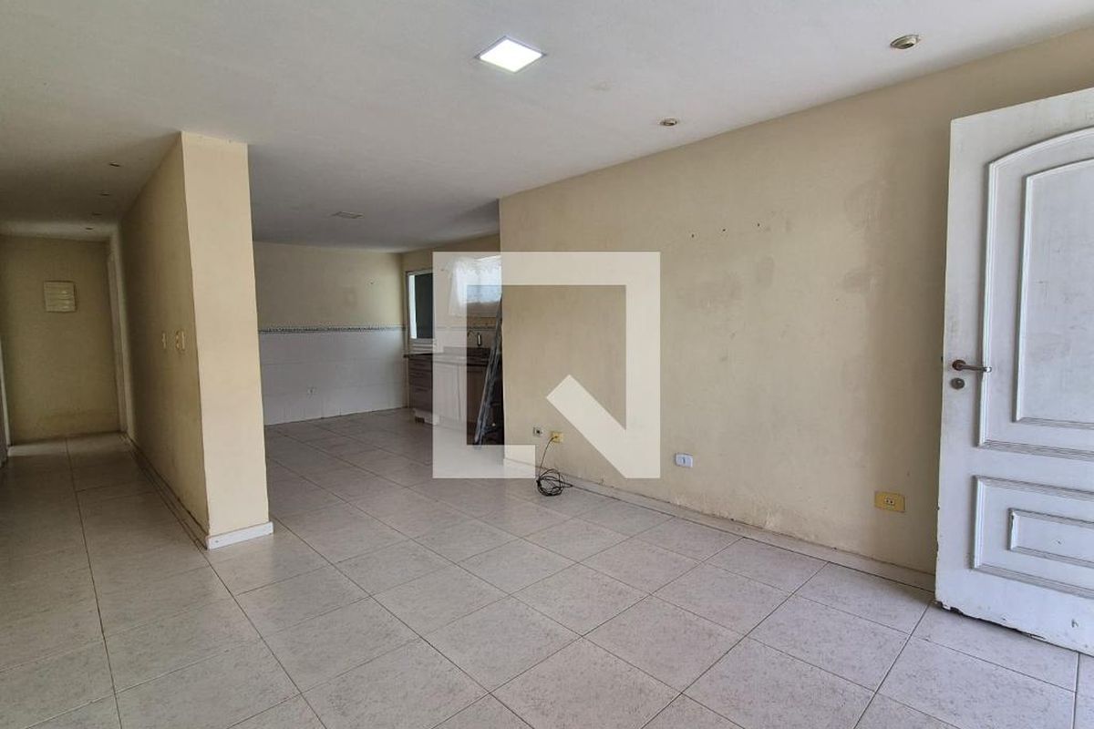 Casa, 3 quartos, 112 m² - Foto 2