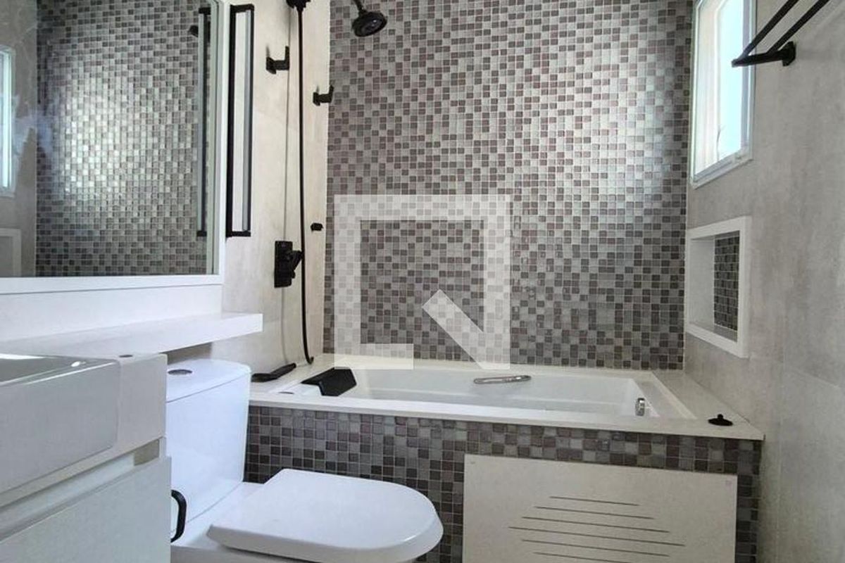 Casa à Venda - Swiss Park, 5 Quartos,  583 m2 em , Campinas - sp | SoloBR