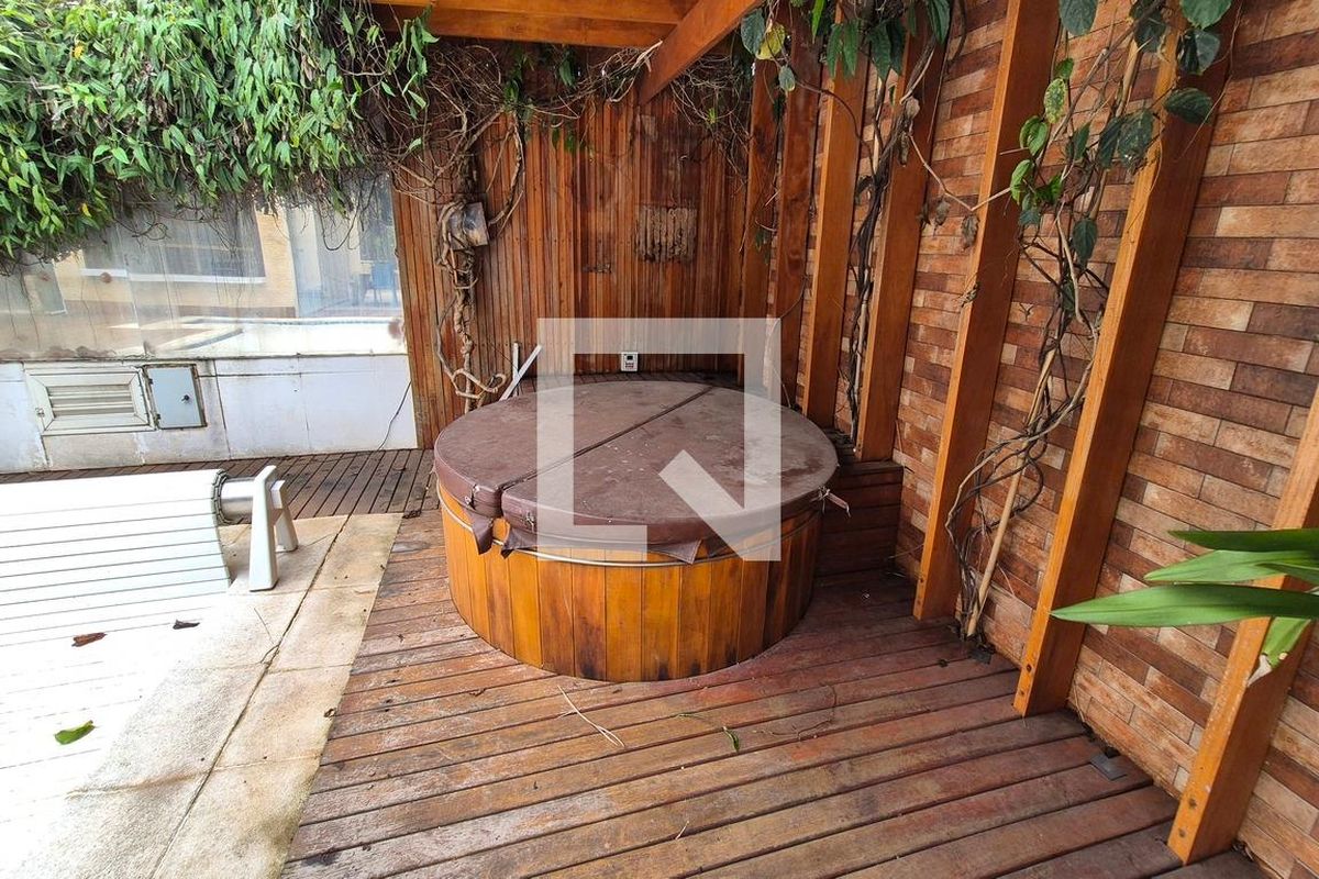 Casa à Venda - Swiss Park, 5 Quartos,  583 m2 em , Campinas - sp | SoloBR