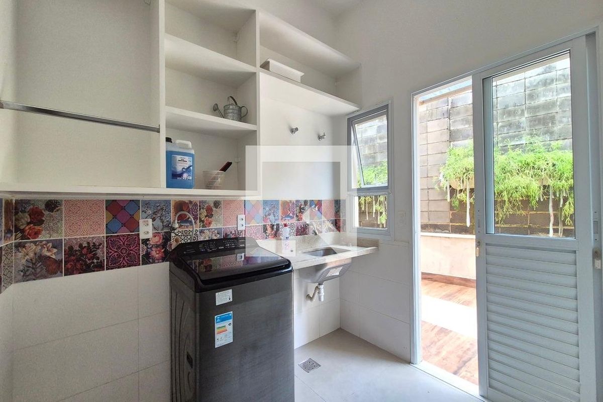 Casa à Venda - Swiss Park, 5 Quartos,  583 m2 em , Campinas - sp | SoloBR