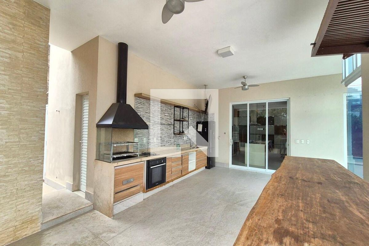Casa à Venda - Swiss Park, 5 Quartos,  583 m2 em , Campinas - sp | SoloBR