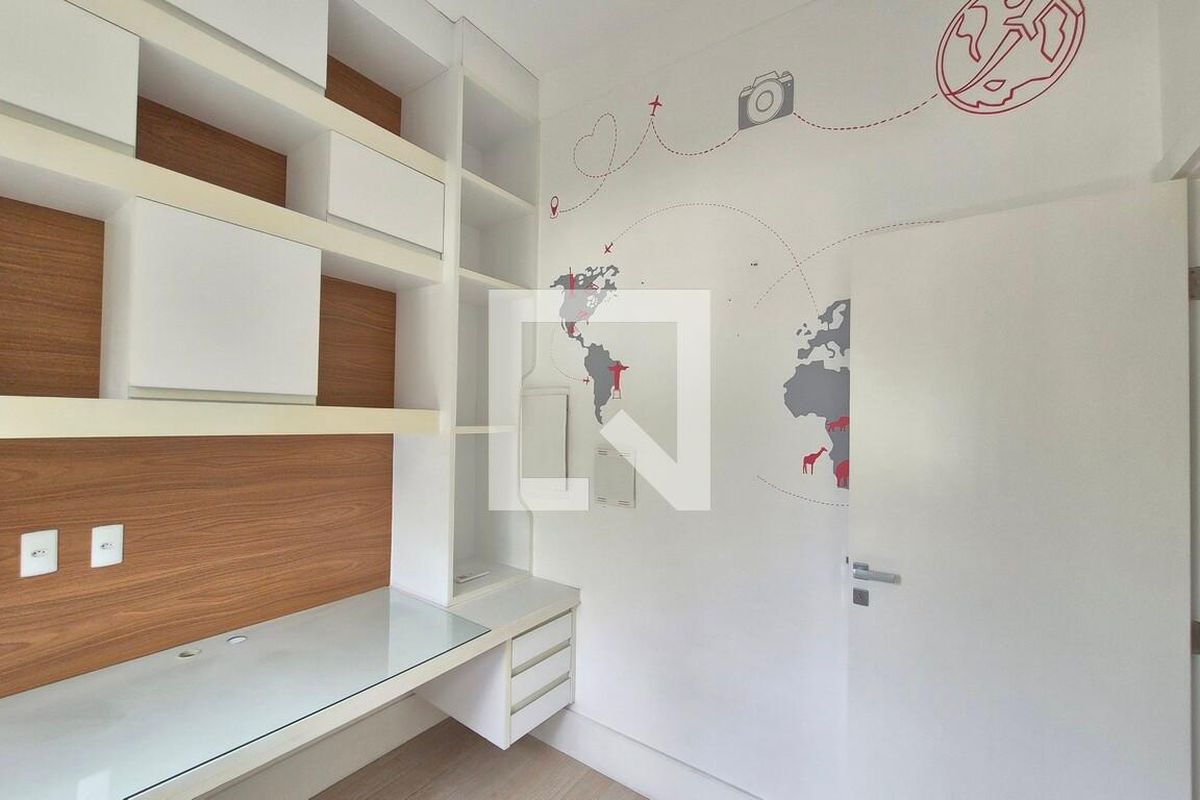 Casa à Venda - Swiss Park, 5 Quartos,  583 m2 em , Campinas - sp | SoloBR