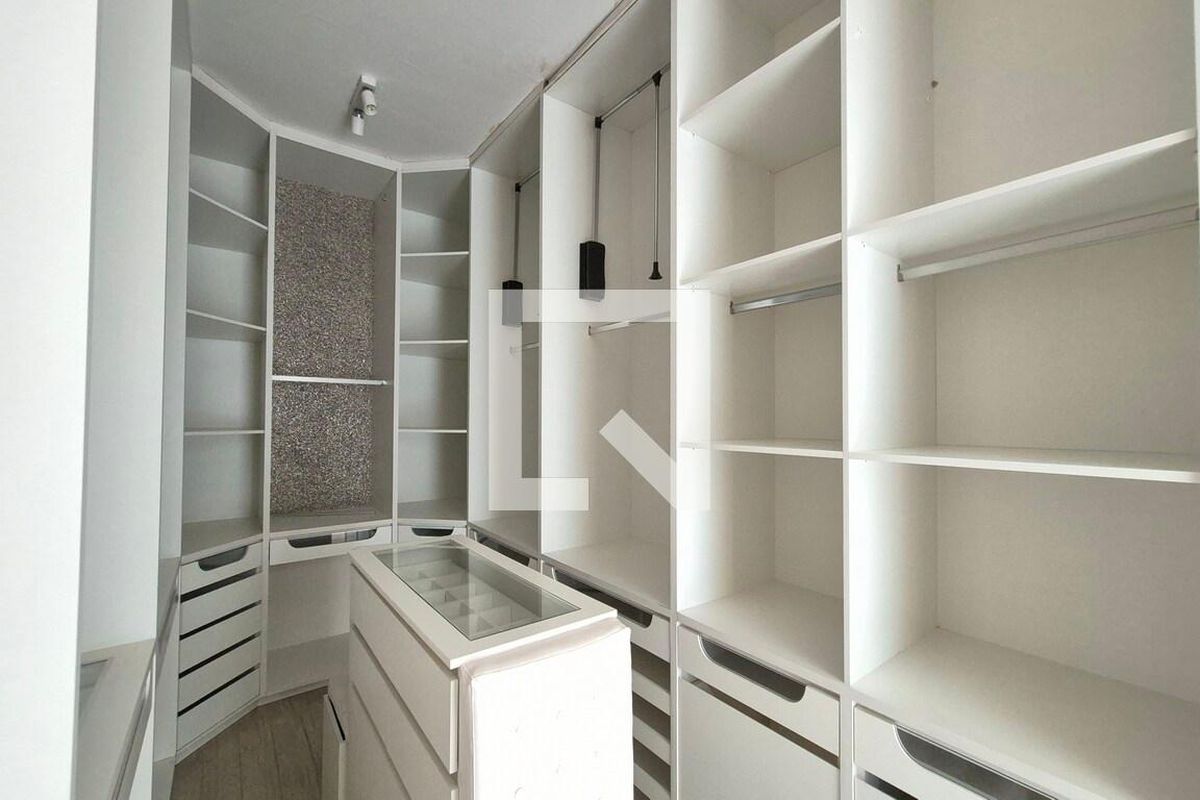 Casa à Venda - Swiss Park, 5 Quartos,  583 m2 em , Campinas - sp | SoloBR