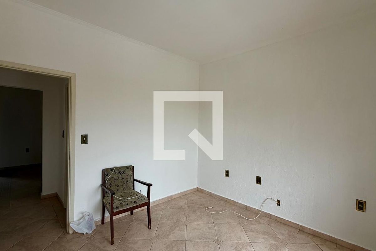 Casa, 5 quartos, 130 m² - Foto 22