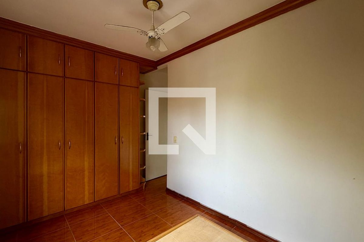 Casa, 5 quartos, 130 m² - Foto 28