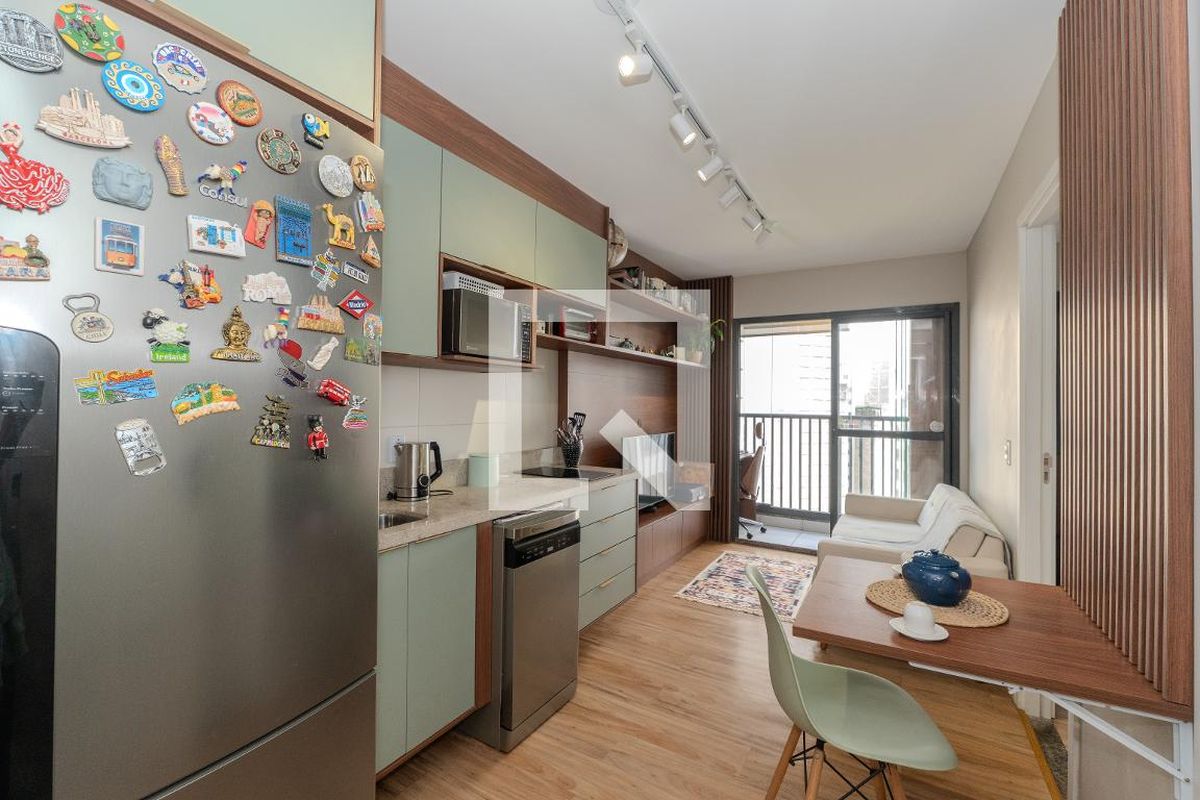 Apartamento, 1 quarto, 29 m² - Foto 2