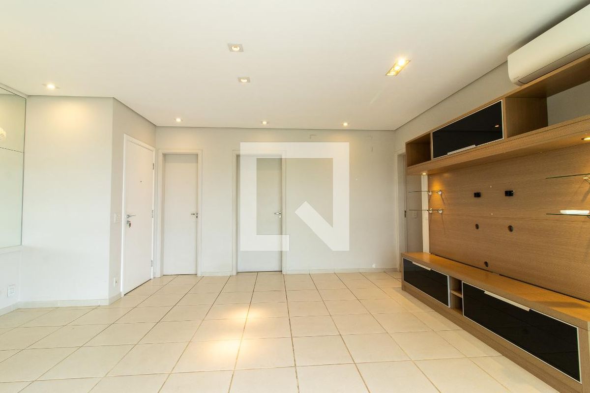 Apartamento à Venda - Lot. Alphaville Campinas, 3 Quartos,  117 m2 em , Campinas - sp | SoloBR