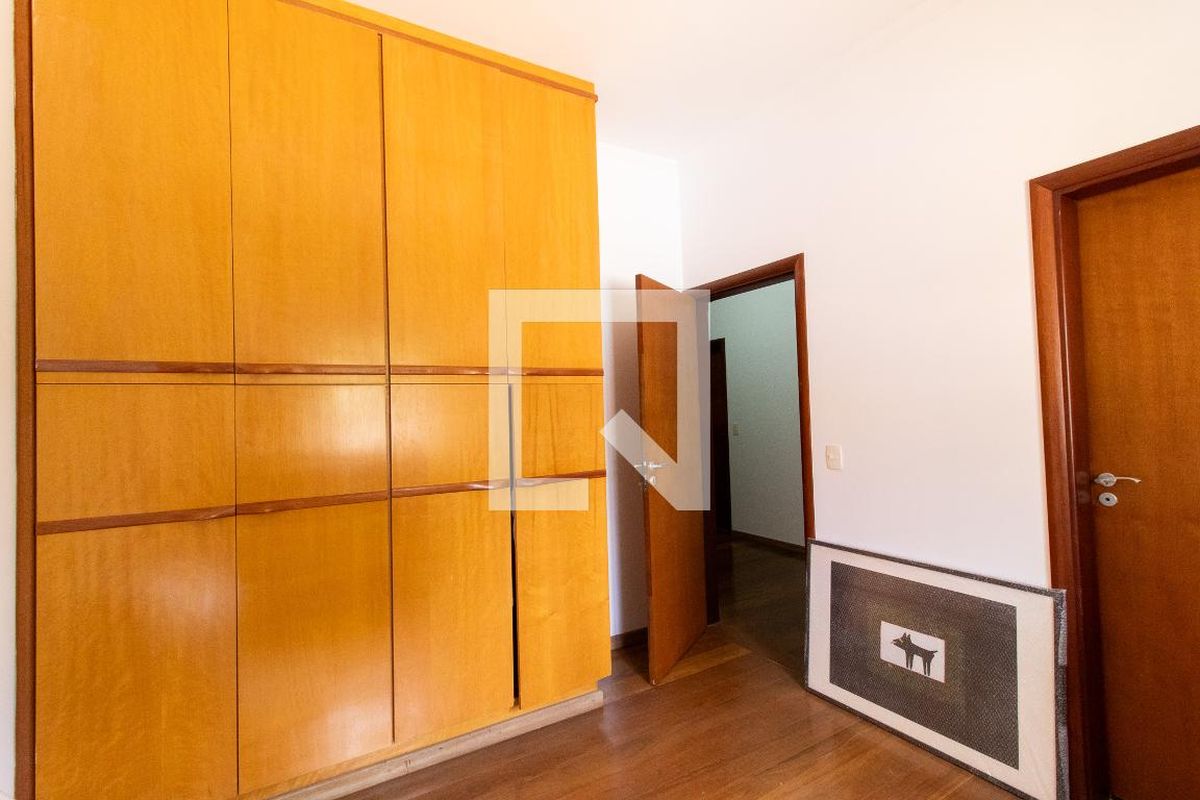Casa à Venda - Jardim Chapadão, 6 Quartos,  444 m2 em , Campinas - sp | SoloBR