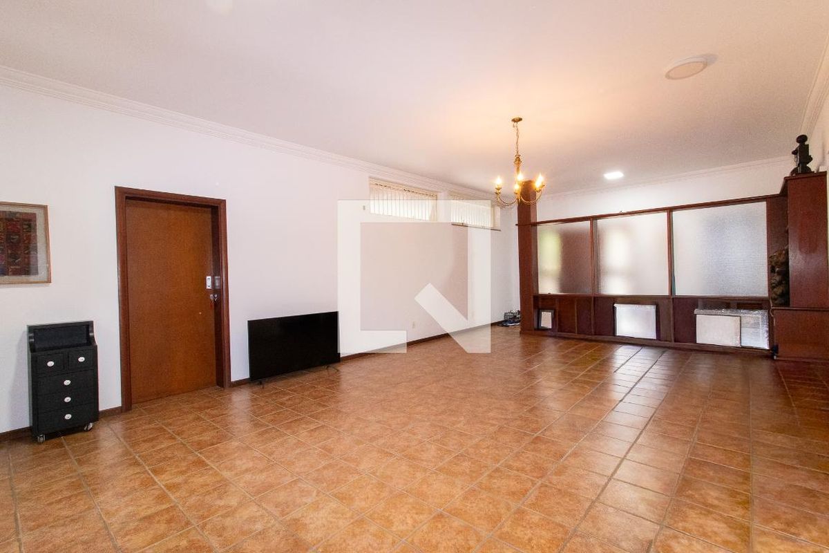 Casa à Venda - Jardim Chapadão, 6 Quartos,  444 m2 em , Campinas - sp | SoloBR