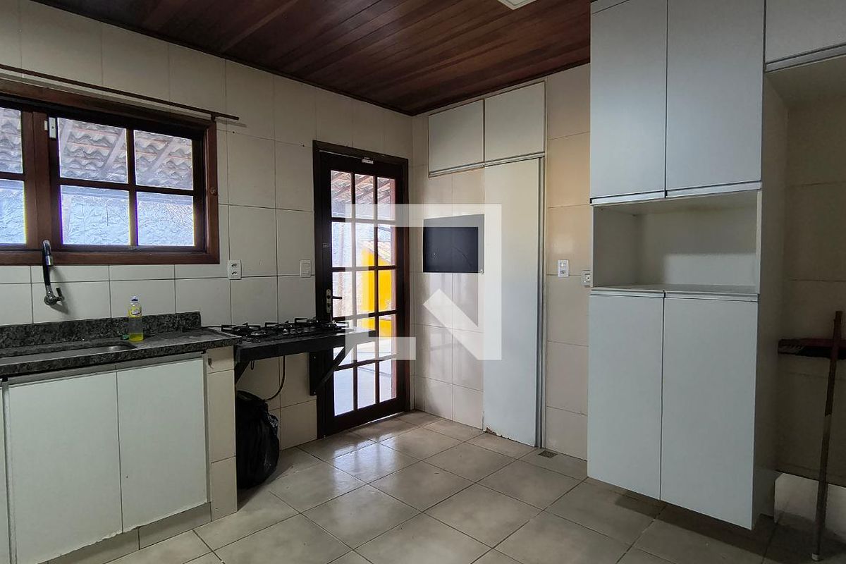 Casa, 2 quartos, 300 m² - Foto 46