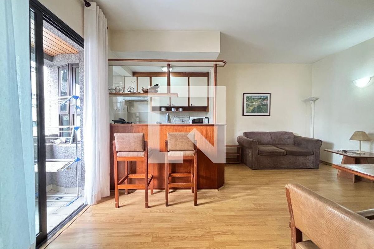 Apartamento, 1 quarto, 46 m² - Foto 2