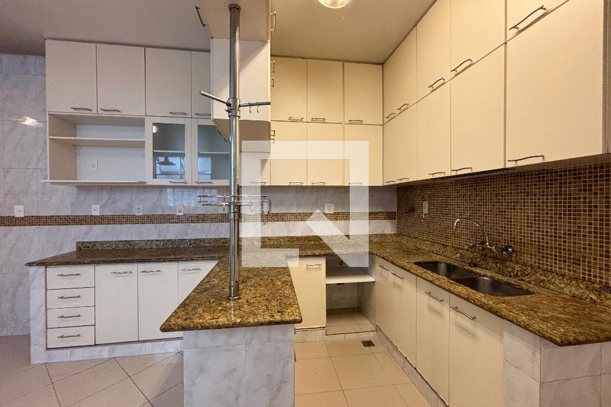Apartamento, 4 quartos, 205 m² - Foto 102
