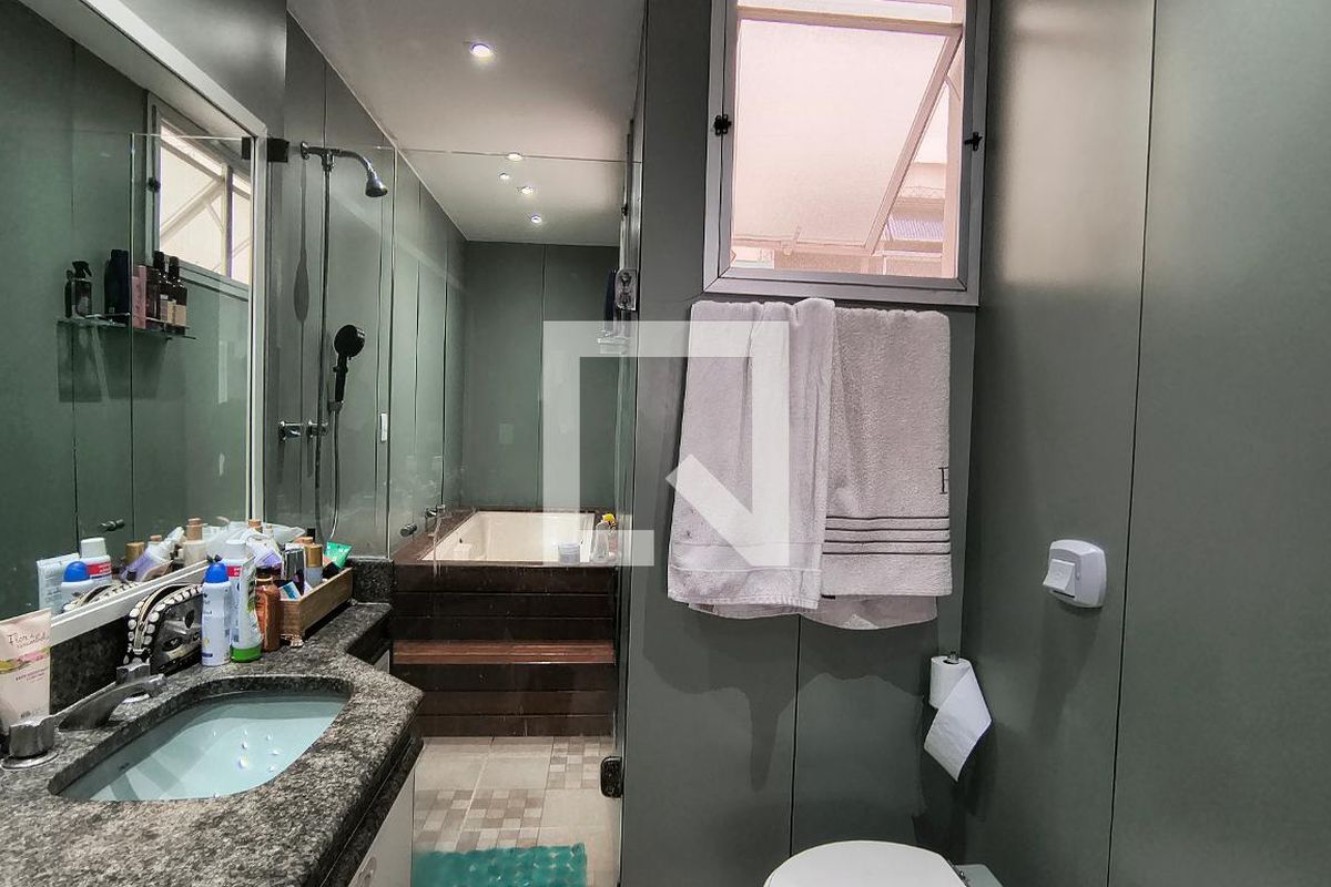Apartamento, 3 quartos, 209 m² - Foto 36
