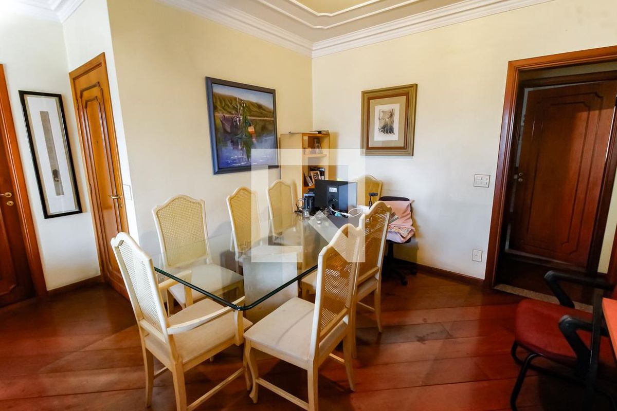 Apartamento, 4 quartos, 156 m² - Foto 9