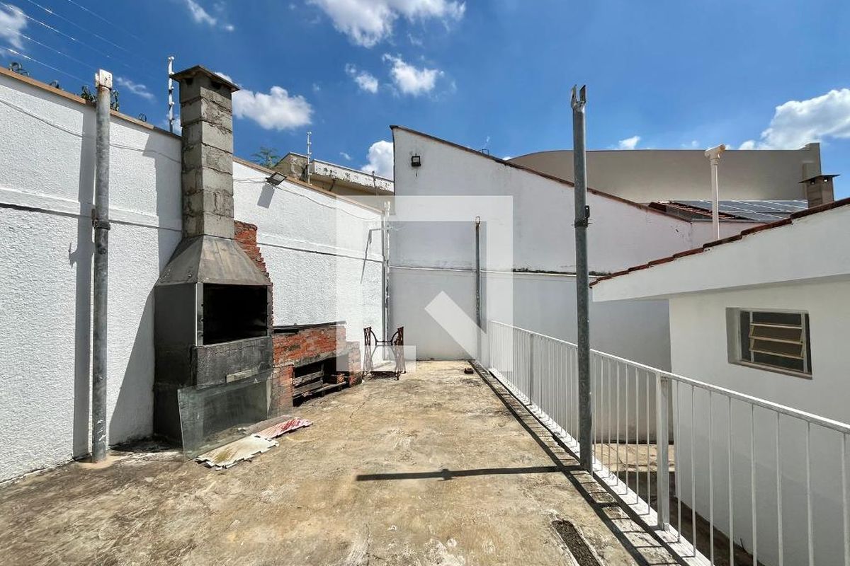 Casa à Venda - Jardim Flamboyant, 3 Quartos,  197 m2 em , Campinas - sp | SoloBR