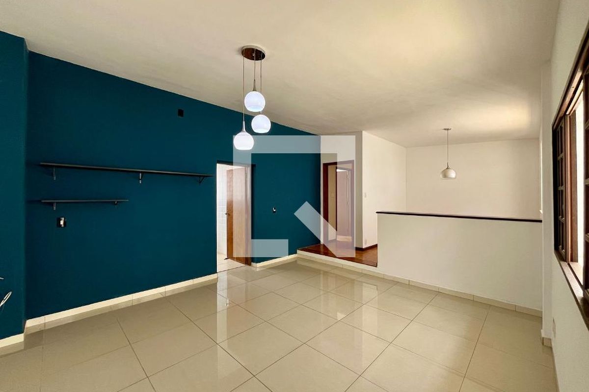 Casa à Venda - Jardim Flamboyant, 3 Quartos,  197 m2 em , Campinas - sp | SoloBR