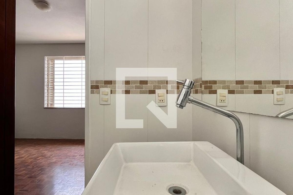 Casa à Venda - Jardim Flamboyant, 3 Quartos,  197 m2 em , Campinas - sp | SoloBR