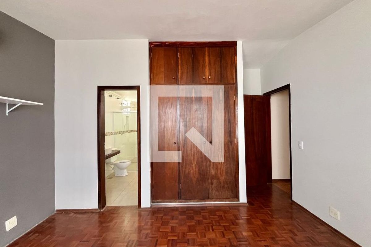 Casa à Venda - Jardim Flamboyant, 3 Quartos,  197 m2 em , Campinas - sp | SoloBR