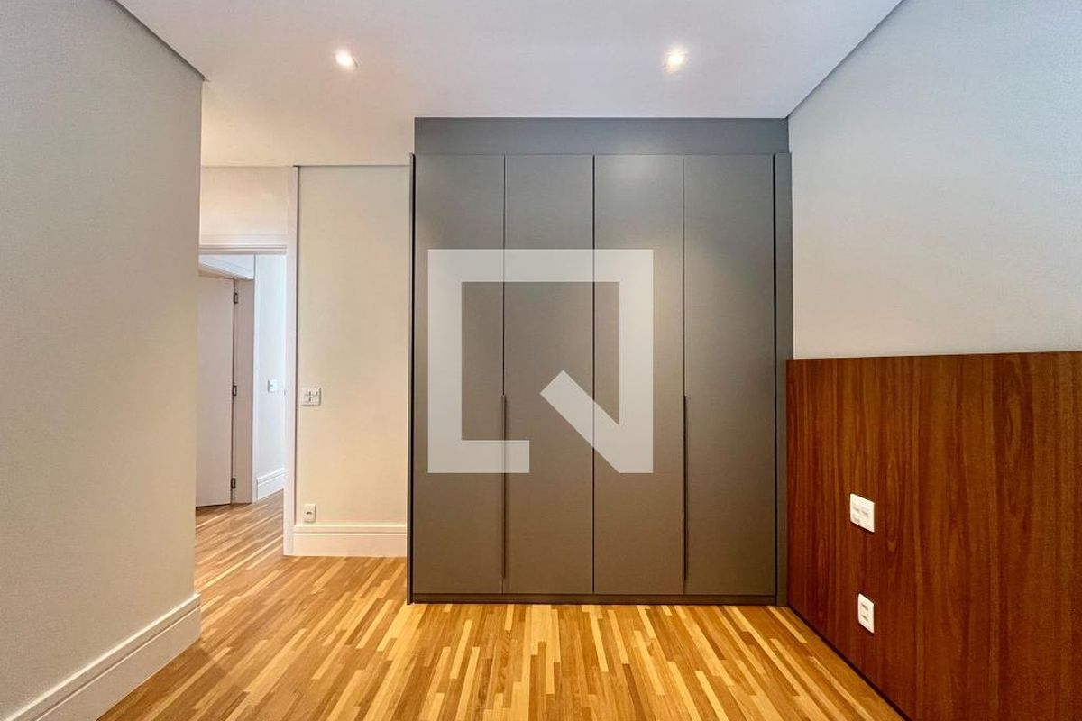 Apartamento à Venda - Cambuí, 3 Quartos,  257 m2 em , Campinas - sp | SoloBR