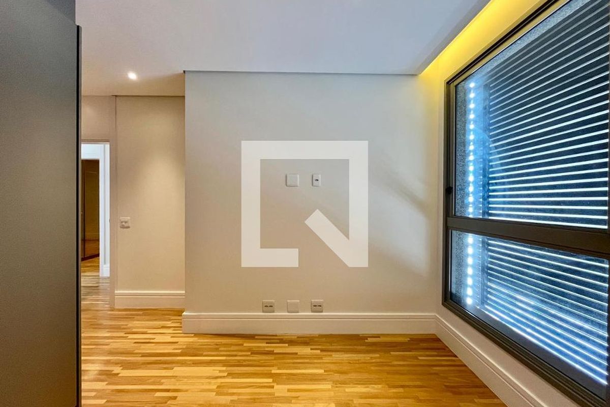 Apartamento à Venda - Cambuí, 3 Quartos,  257 m2 em , Campinas - sp | SoloBR