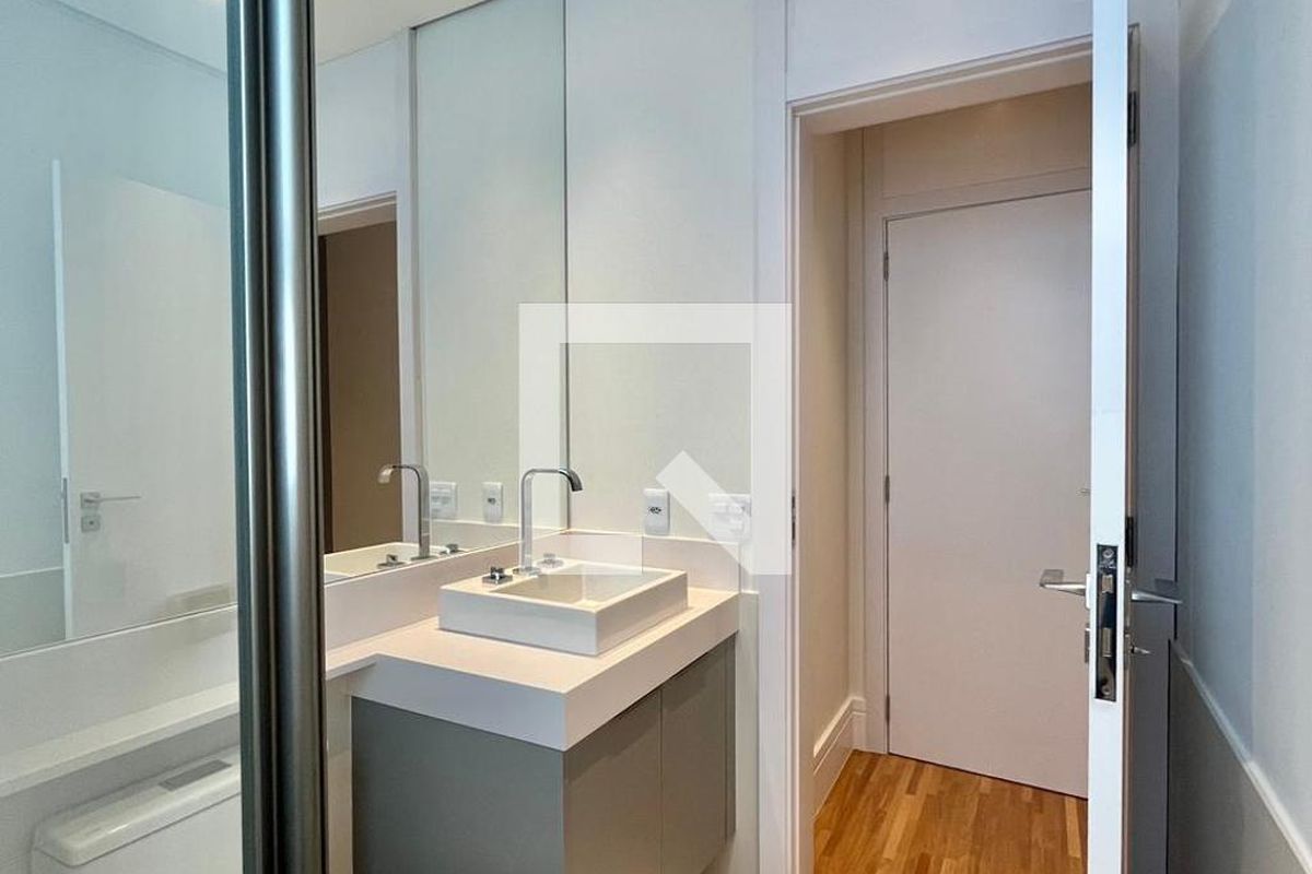 Apartamento à Venda - Cambuí, 3 Quartos,  257 m2 em , Campinas - sp | SoloBR