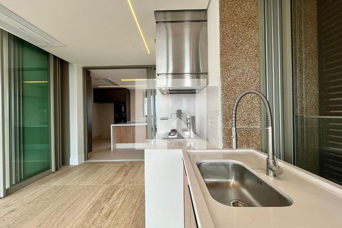 Apartamento à Venda - Cambuí, 3 Quartos,  257 m2 em , Campinas - sp | SoloBR
