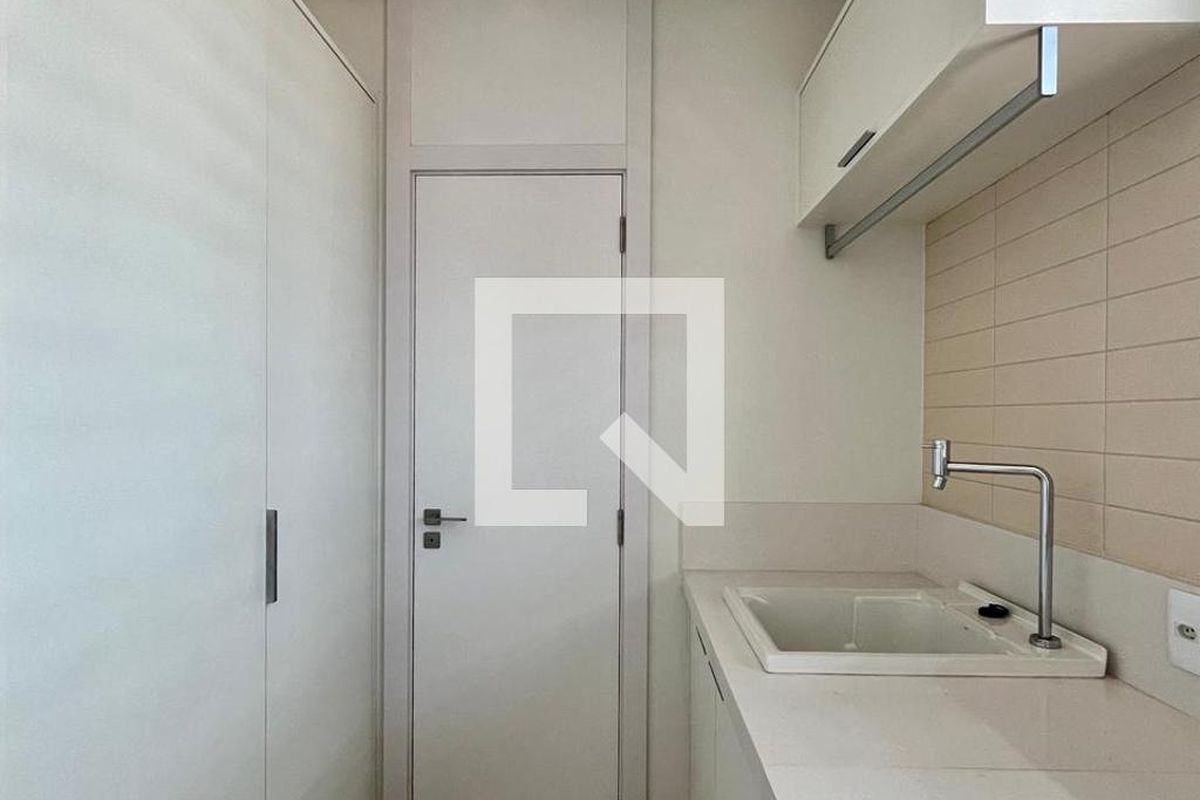 Apartamento à Venda - Cambuí, 3 Quartos,  257 m2 em , Campinas - sp | SoloBR