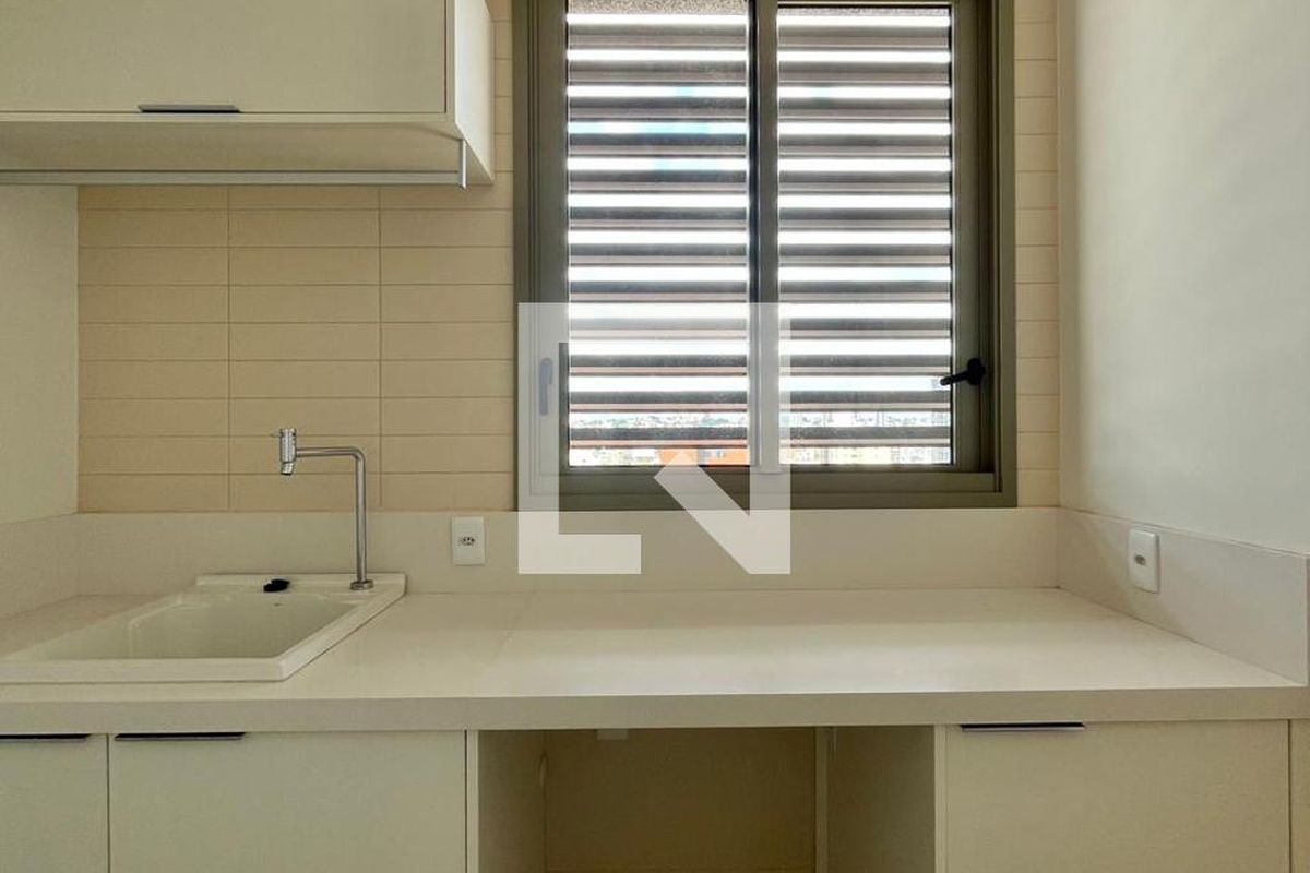 Apartamento à Venda - Cambuí, 3 Quartos,  257 m2 em , Campinas - sp | SoloBR