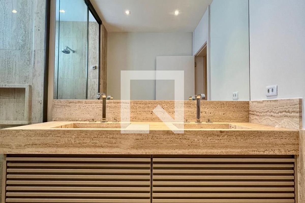 Apartamento à Venda - Cambuí, 3 Quartos,  257 m2 em , Campinas - sp | SoloBR