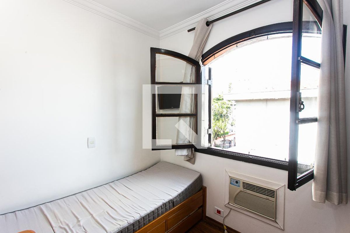 Casa, 3 quartos, 231 m² - Foto 14