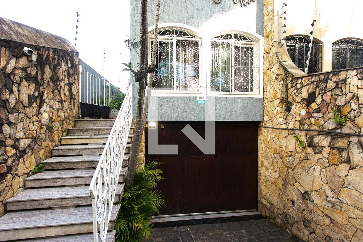 Casa, 3 quartos, 231 m² - Foto 48
