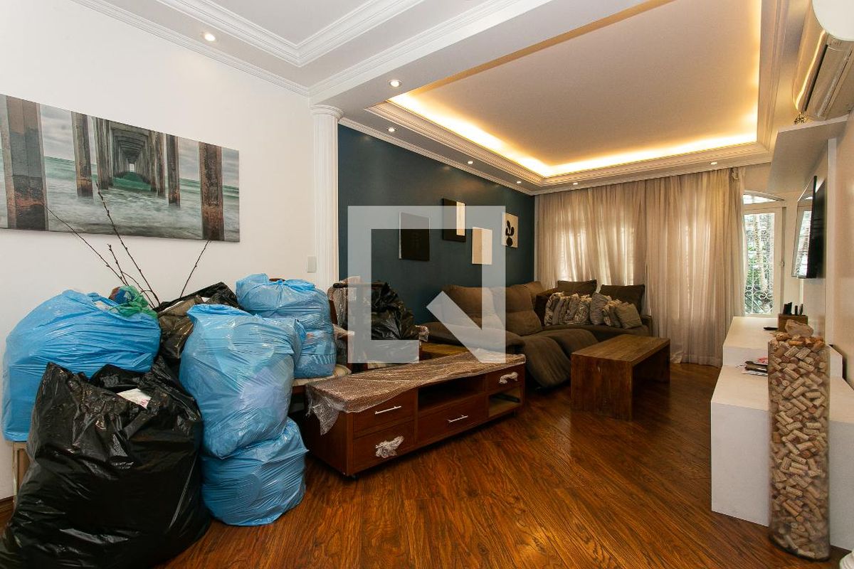 Casa, 3 quartos, 231 m² - Foto 4