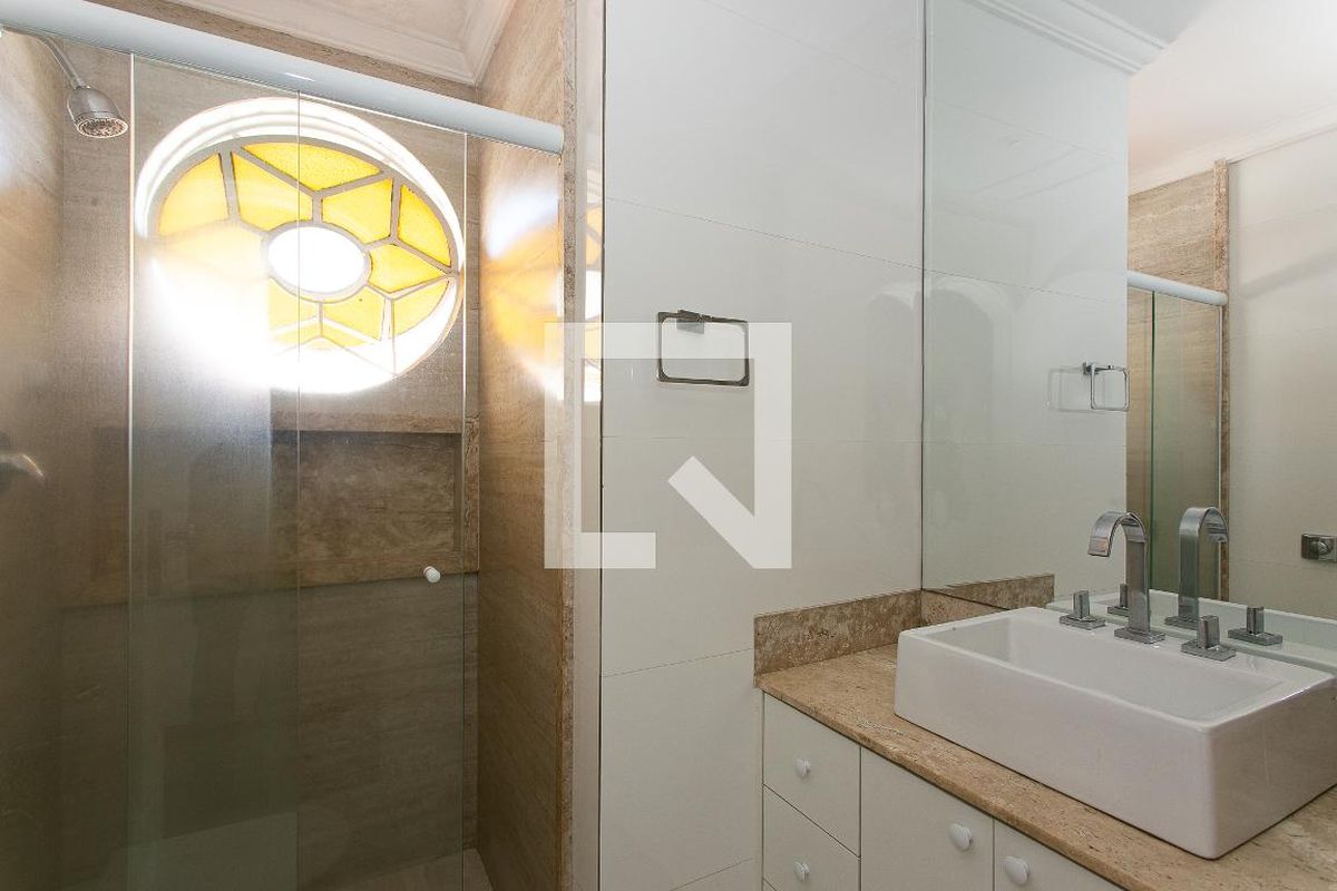 Casa, 3 quartos, 231 m² - Foto 23
