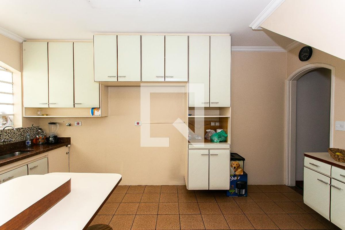 Casa, 3 quartos, 231 m² - Foto 33
