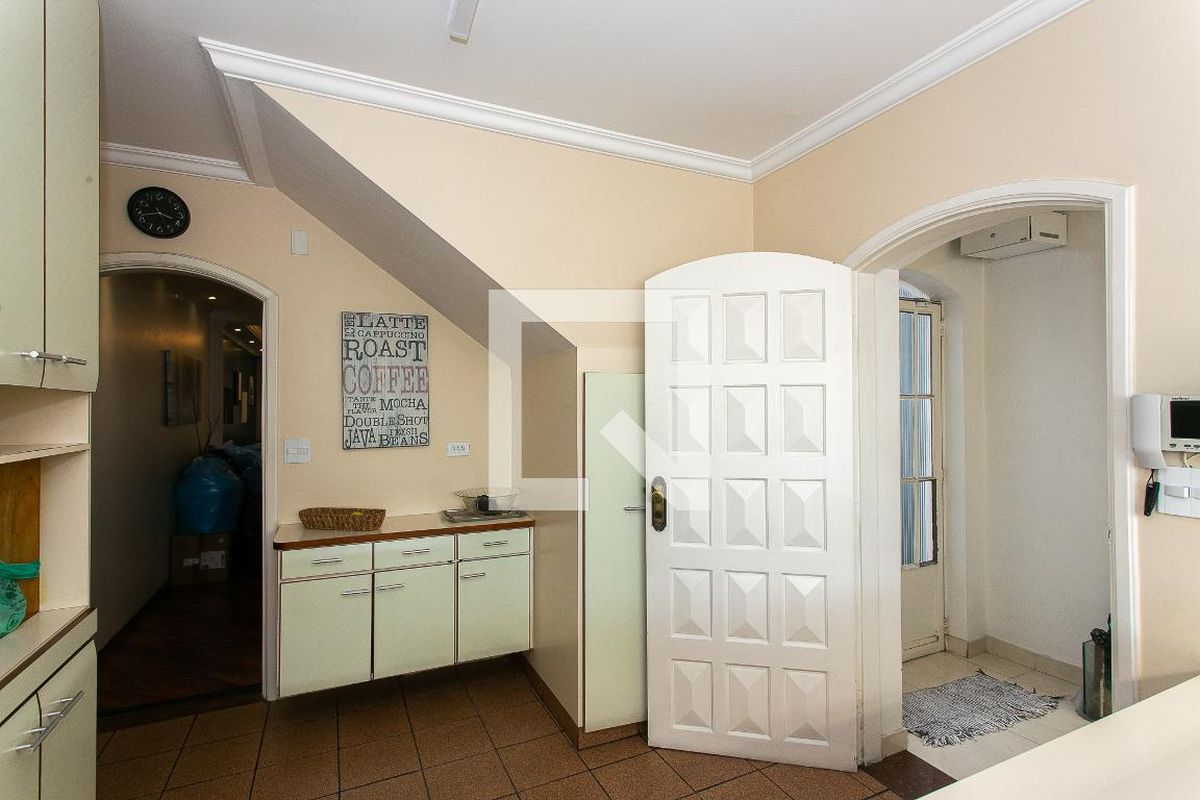 Casa, 3 quartos, 231 m² - Foto 34