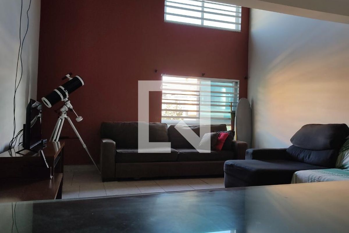 Casa, 3 quartos, 234 m² - Foto 9