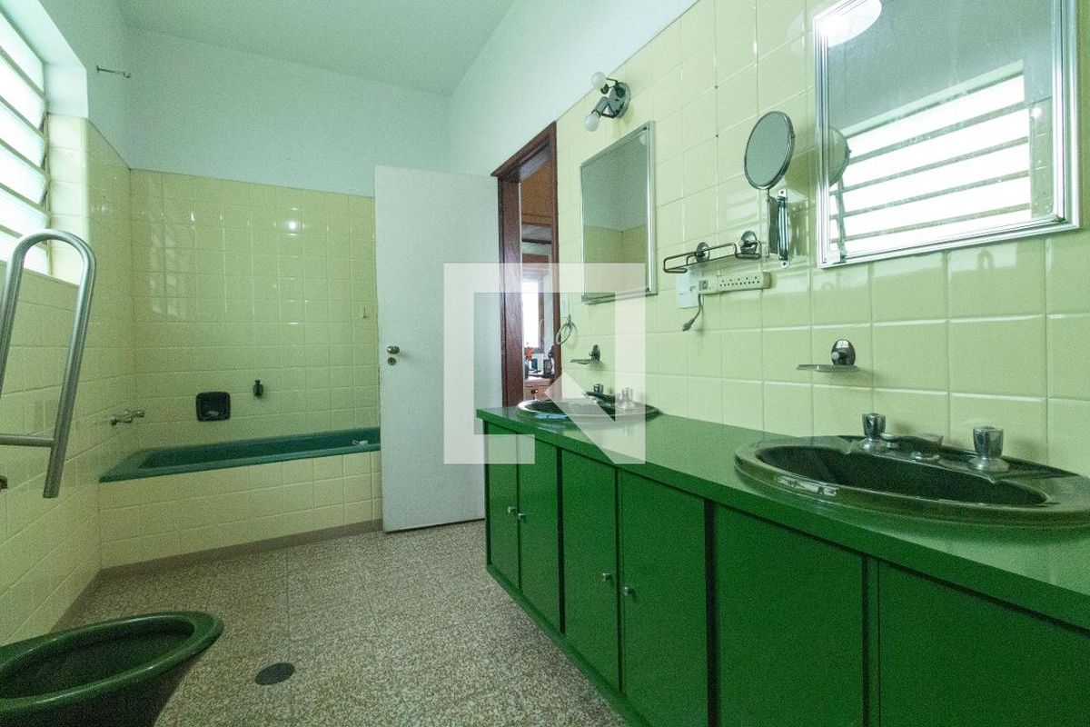 Casa, 8 quartos, 539 m² - Foto 19